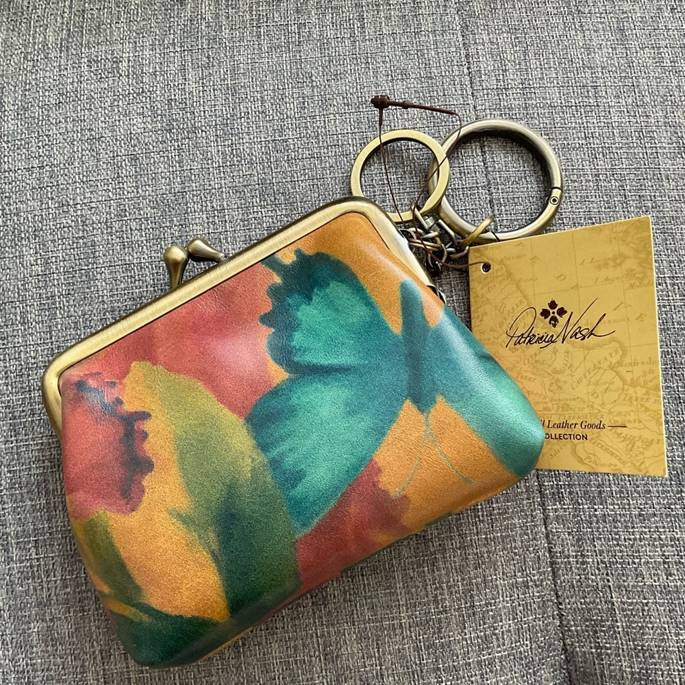 PATRICIA NASH Wallet